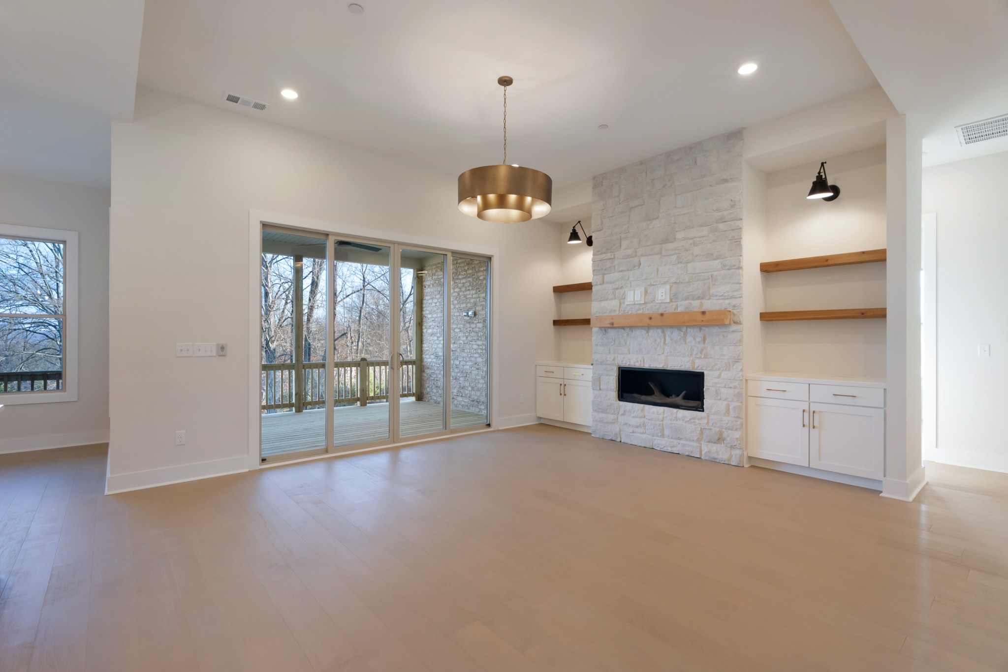 596 Dixie Lane Pleasant View, TN 37146 - Photo 18 of 72 Gallery Image 18