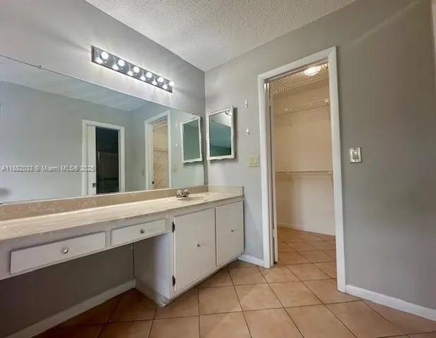 $2,000 | 8793 Warwick Drive, Unit 8793, Boca Raton, FL 33433