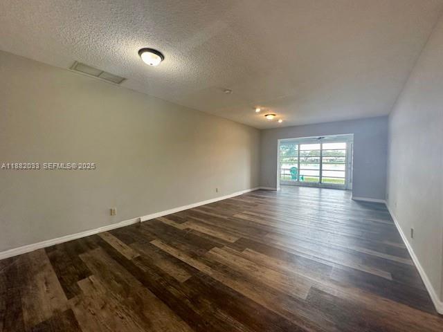 8793 Warwick Drive, Unit 8793 Boca Raton, FL 33433 - Photo 6 of 30