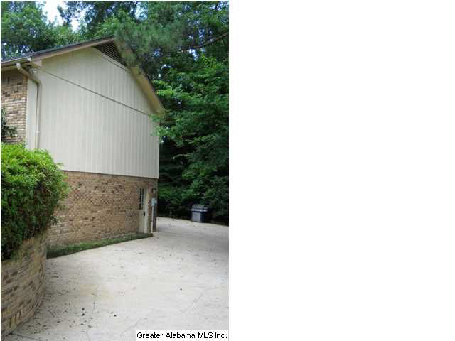 104 Anchor Circle Alabaster, AL 35007 - Photo 10 of 13