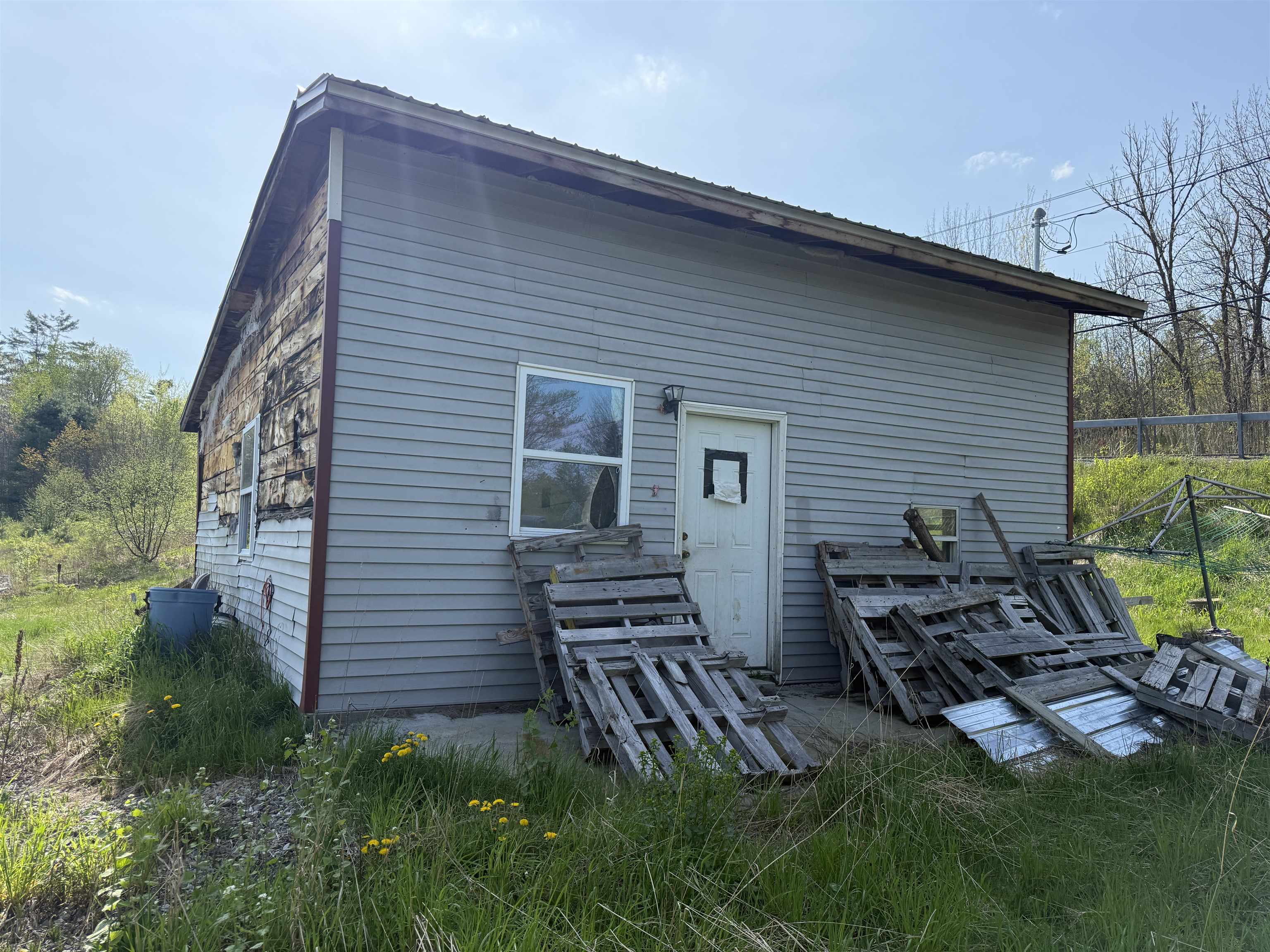 2153 River Road Lunenburg, VT 05904 - Photo 4 of 13 Gallery Image 4