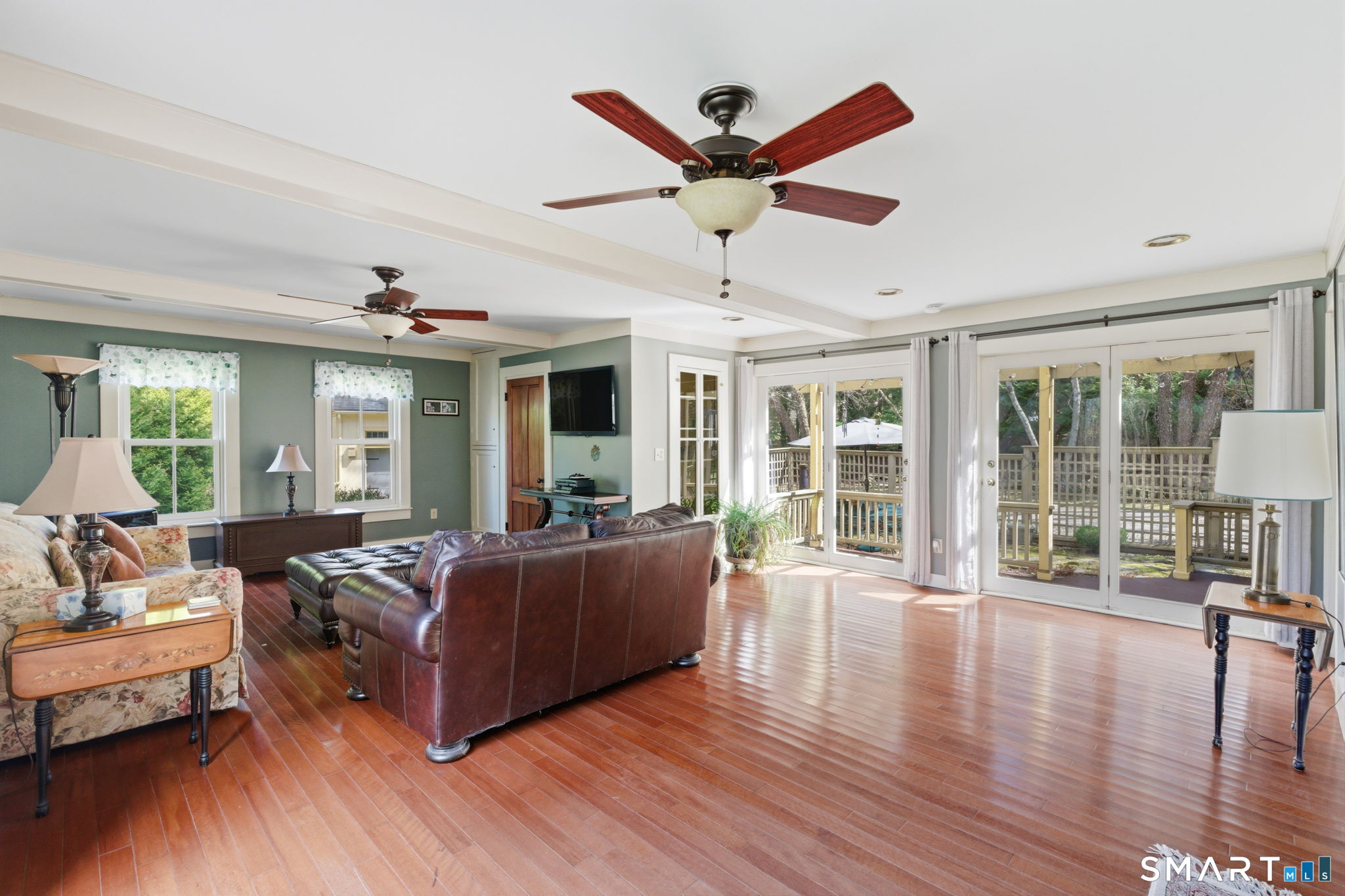 104 Putnam Road Pomfret, CT 06259 - Photo 4 of 40
