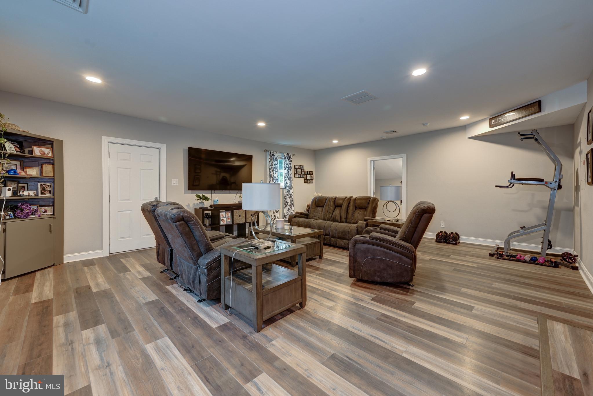 734 Eayrestown Road Lumberton, NJ 08048 - Photo 9 of 44