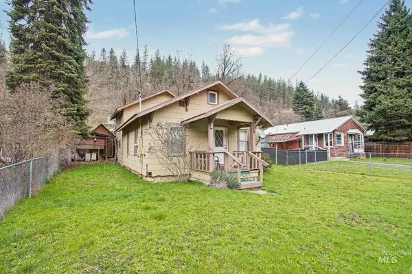 $170,000 | 1250 Michigan Avenue, Orofino, ID 83544