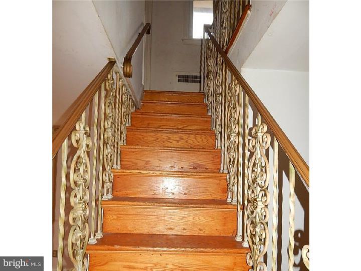 240 Hampden Road Upper Darby, PA 19082 - Photo 9 of 25
