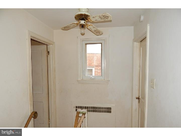240 Hampden Road Upper Darby, PA 19082 - Photo 10 of 25