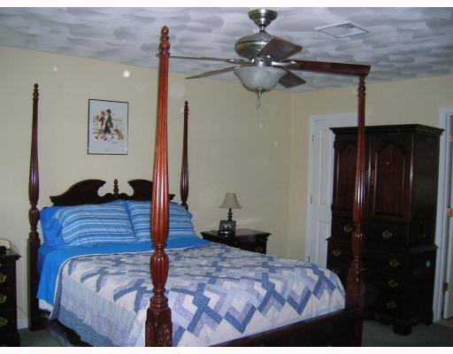 114 Dye Hill Road Hopkinton, RI 02832 - Photo 7 of 10 Master Bedroom.