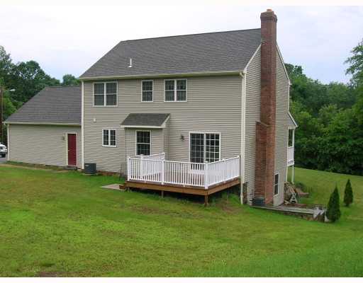 114 Dye Hill Road Hopkinton, RI 02832 - Photo 10 of 10 Exterior Back.