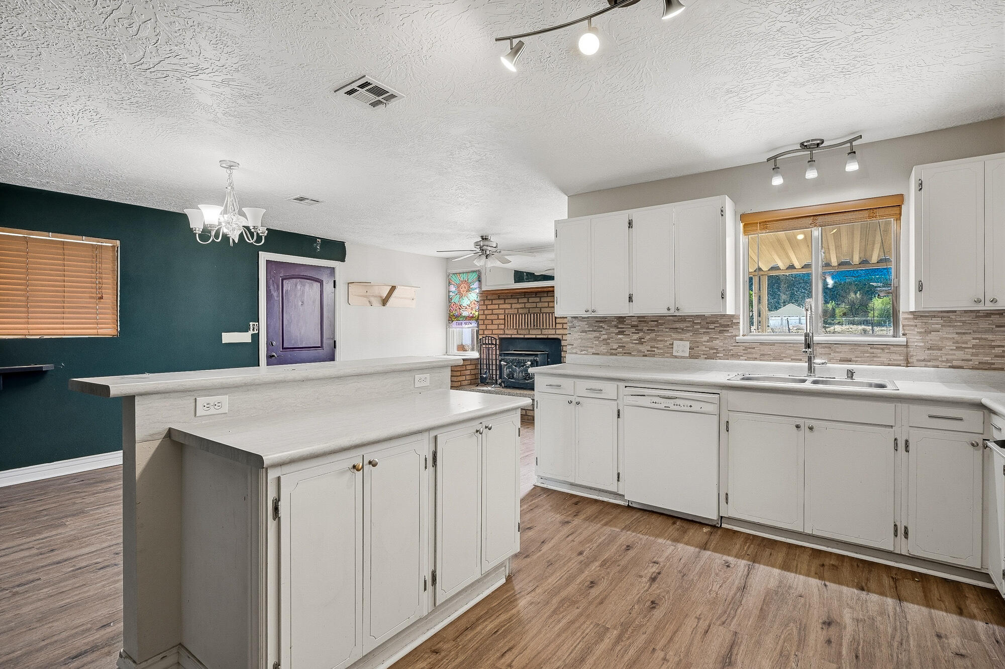 583 West Center Street Parowan, UT 84761 - Photo 12 of 40 583 W Center Parowan-21