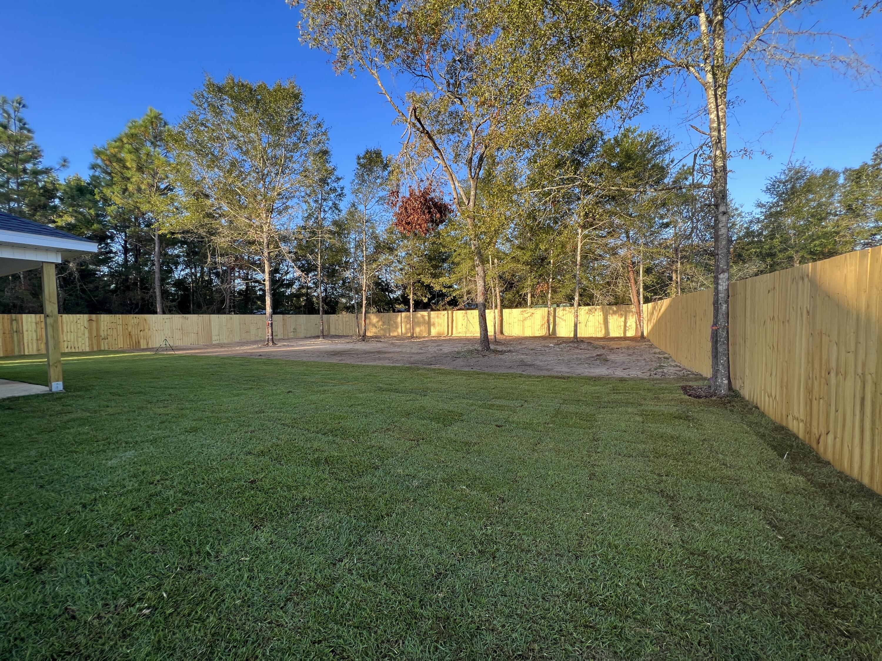 155 Howlin Road DeFuniak Springs, FL 32433 - Photo 5 of 20 Gallery Image 5