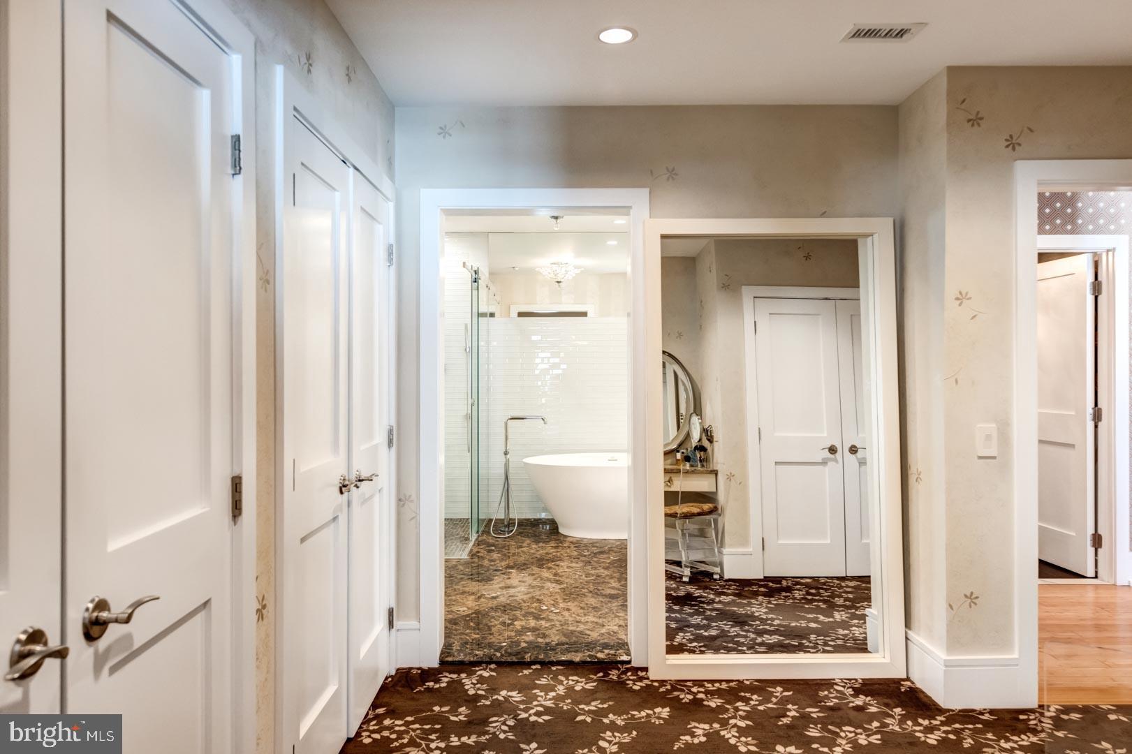 224 Iron Works Way, Unit F Wayne, PA 19087 - Photo 18 of 31 dressing room