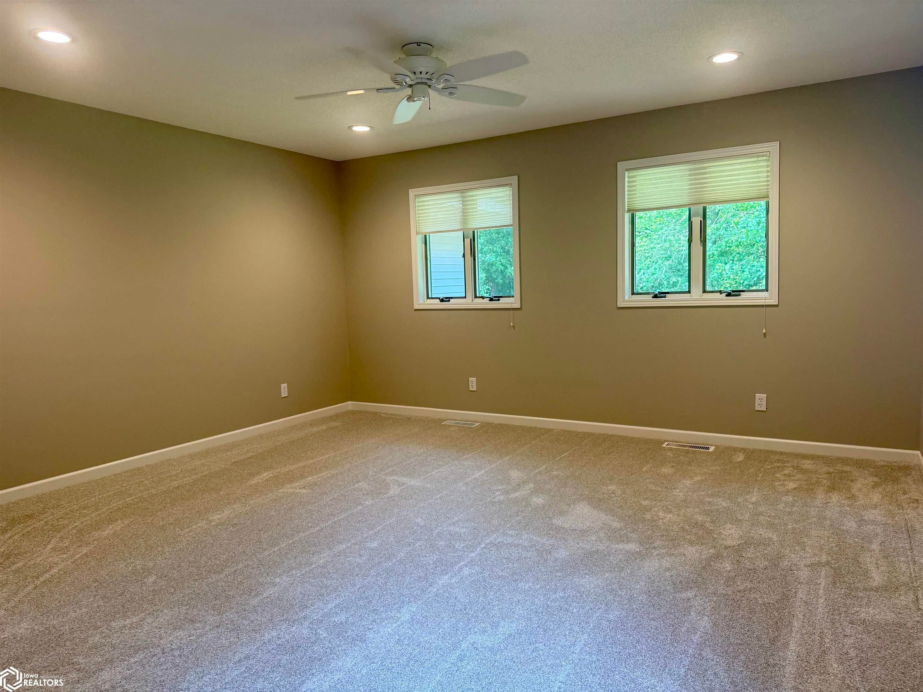 500 Greenewood Road Jefferson, IA 50129 - Photo 16 of 46 Gallery Image 16