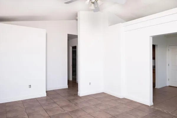 $1,900 | 541 West Melrose Drive, Casa Grande, AZ 85122