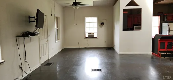 $199,900 | 13384 Hardy Road, Hardy, VA 24101