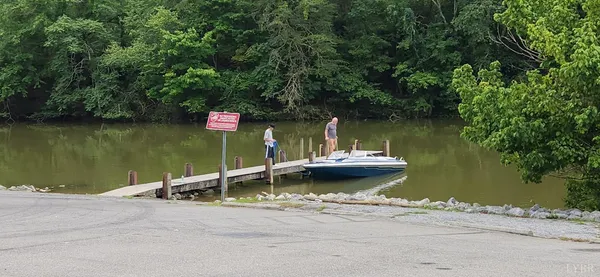 $199,900 | 13384 Hardy Road, Hardy, VA 24101