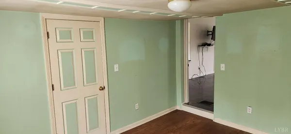 $199,900 | 13384 Hardy Road, Hardy, VA 24101