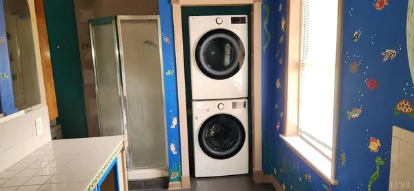 $199,900 | 13384 Hardy Road, Hardy, VA 24101