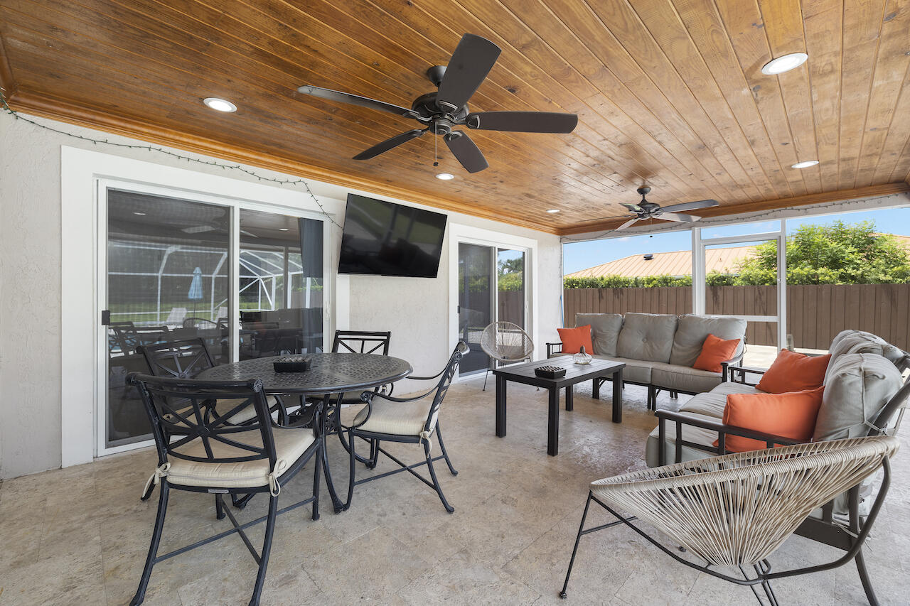 284 Old Country Road South Wellington, FL 33414 - Photo 25 of 38 RWS_7066
