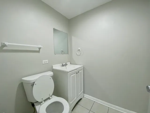 $211,000 | 634 Lexington Drive, Chicago Heights, IL 60411