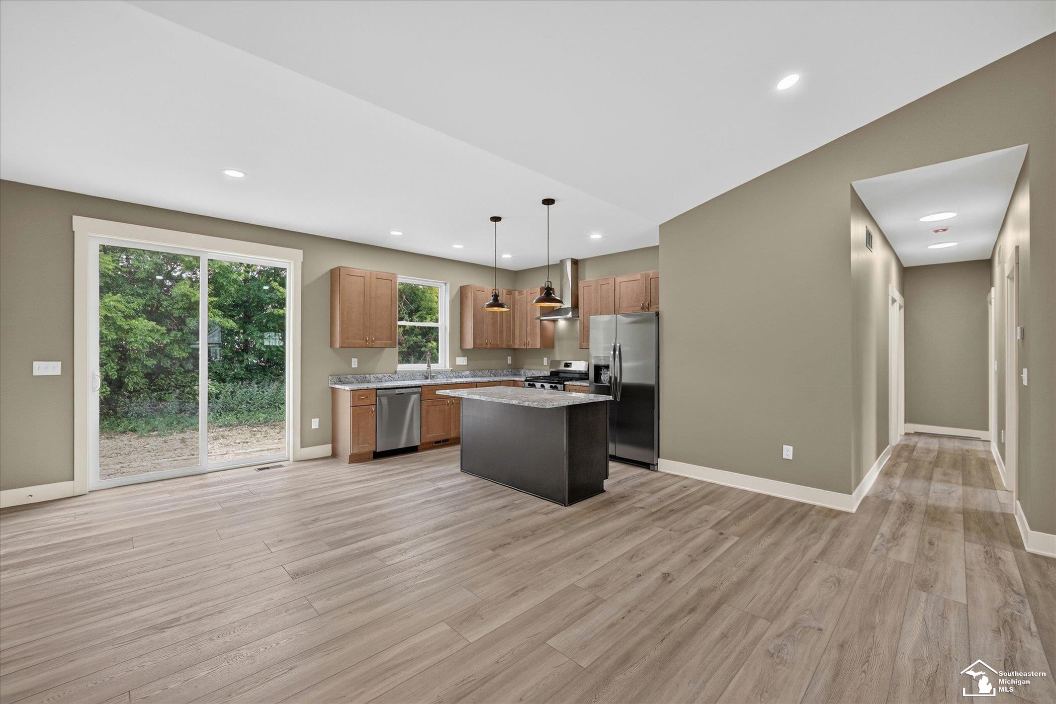 926 Ford Road Carleton, MI 48117 - Photo 10 of 47 Gallery Image 10
