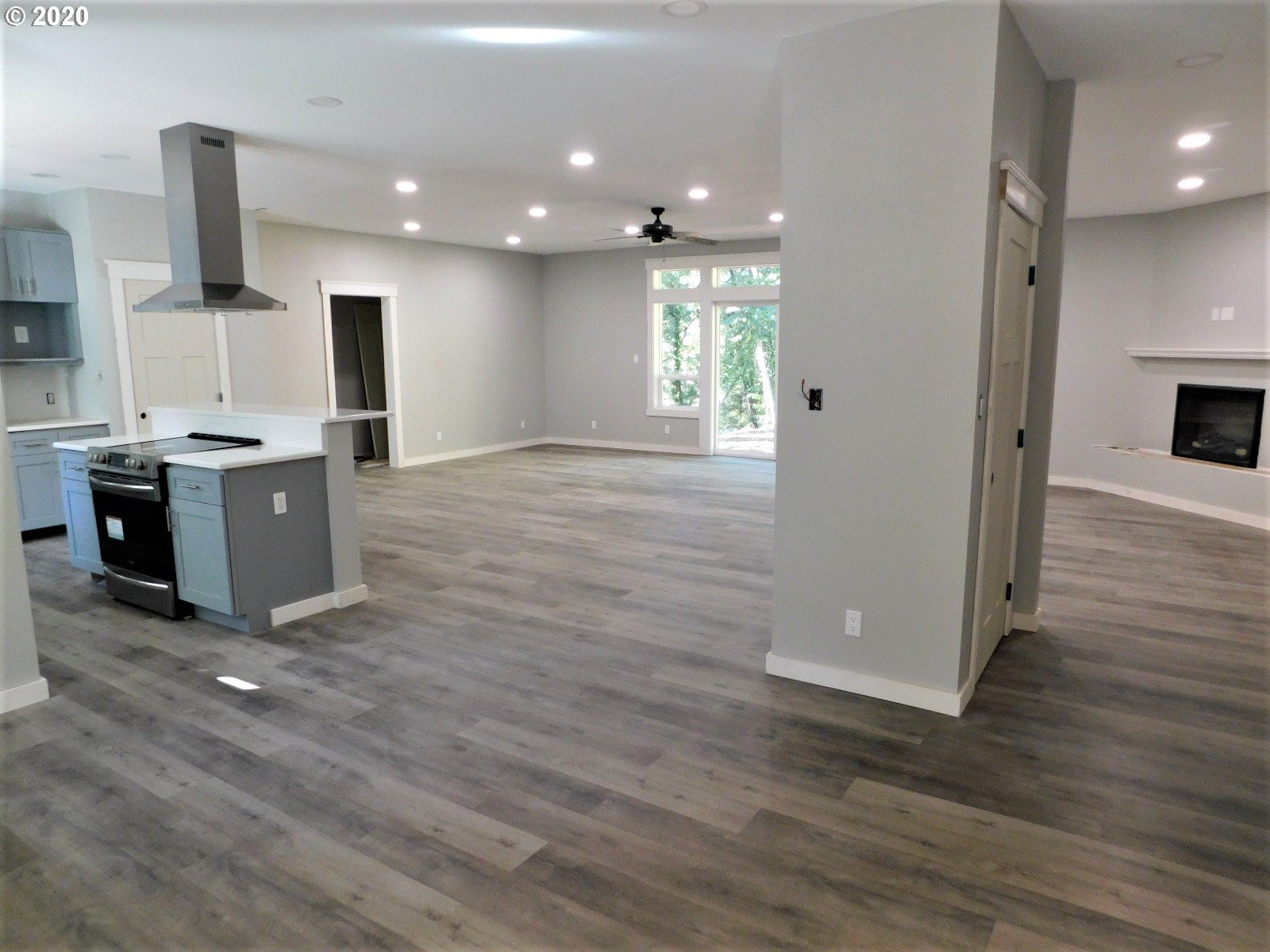 35775 Row River Road Cottage Grove, OR 97424 - Photo 12 of 28 Gallery Image 12