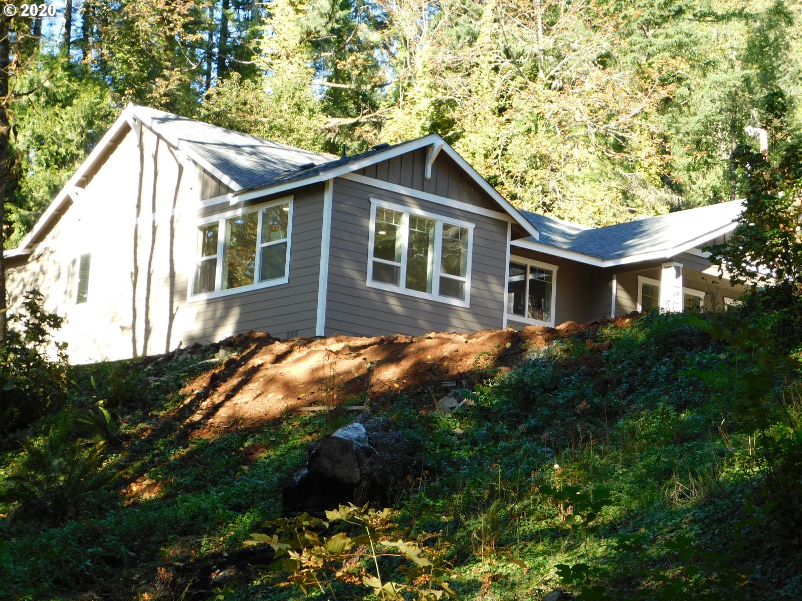 35775 Row River Road Cottage Grove, OR 97424 - Photo 25 of 28 Gallery Image 25