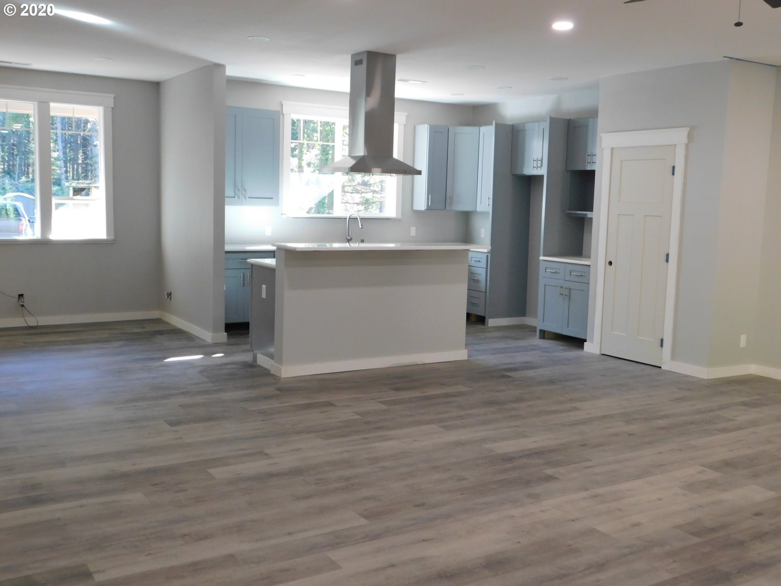 35775 Row River Road Cottage Grove, OR 97424 - Photo 10 of 28 Gallery Image 10