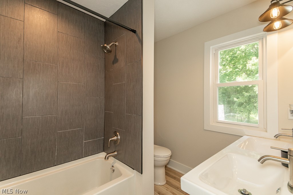8051 Charlesderry Road Kirtland, OH 44094 - Photo 19 of 39