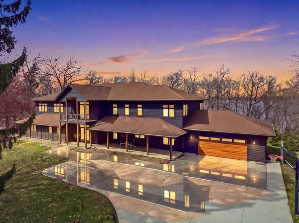 $2,950,000 | W1484 Spring Grove Road, Ripon, WI 54971