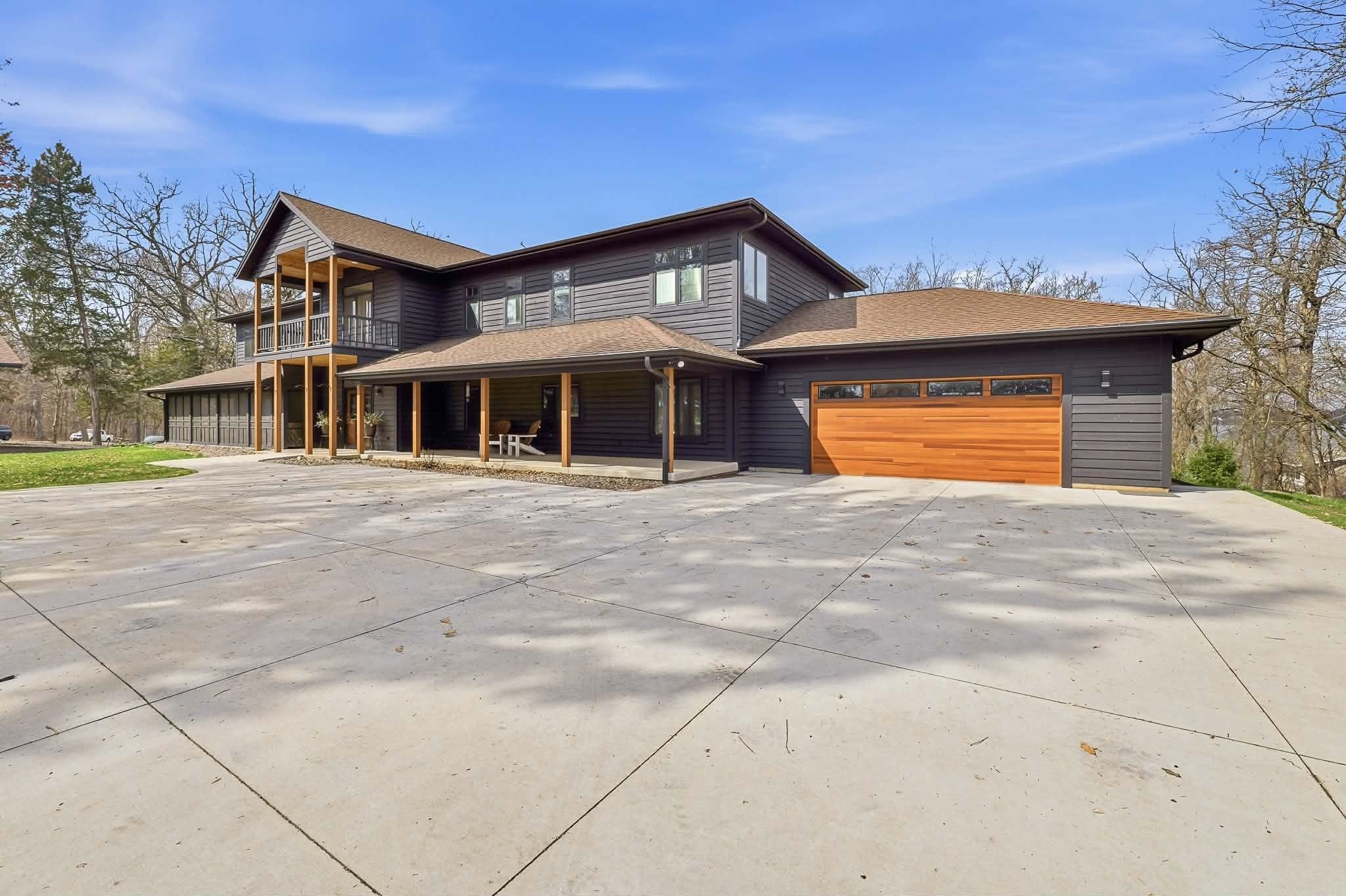 W1484 Spring Grove Road Ripon, WI 54971 - Photo 5 of 89