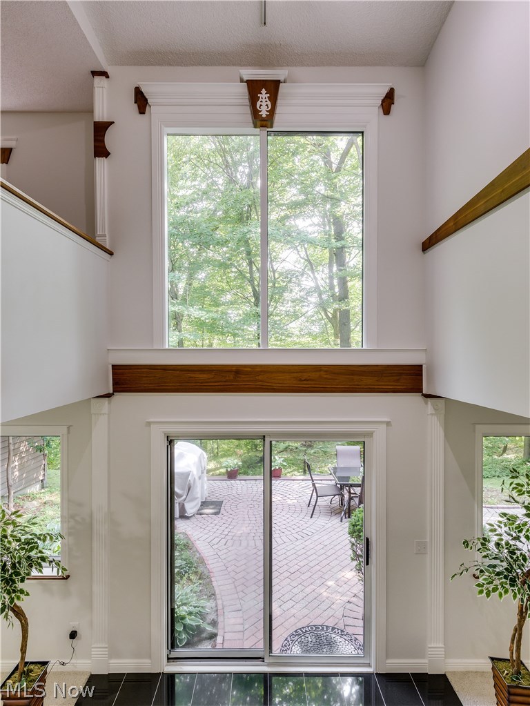 772 Hampton Ridge Drive Akron, OH 44313 - Photo 4 of 34 Gallery Image 4