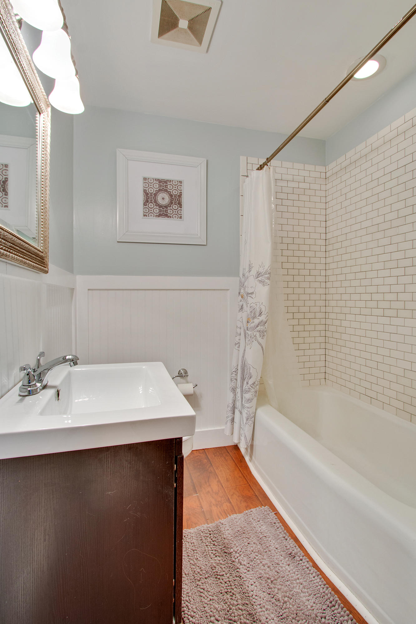 6016 Ridgecrest Avenue Hanahan, SC 29410 - Photo 21 of 34 Subway Tile Shower