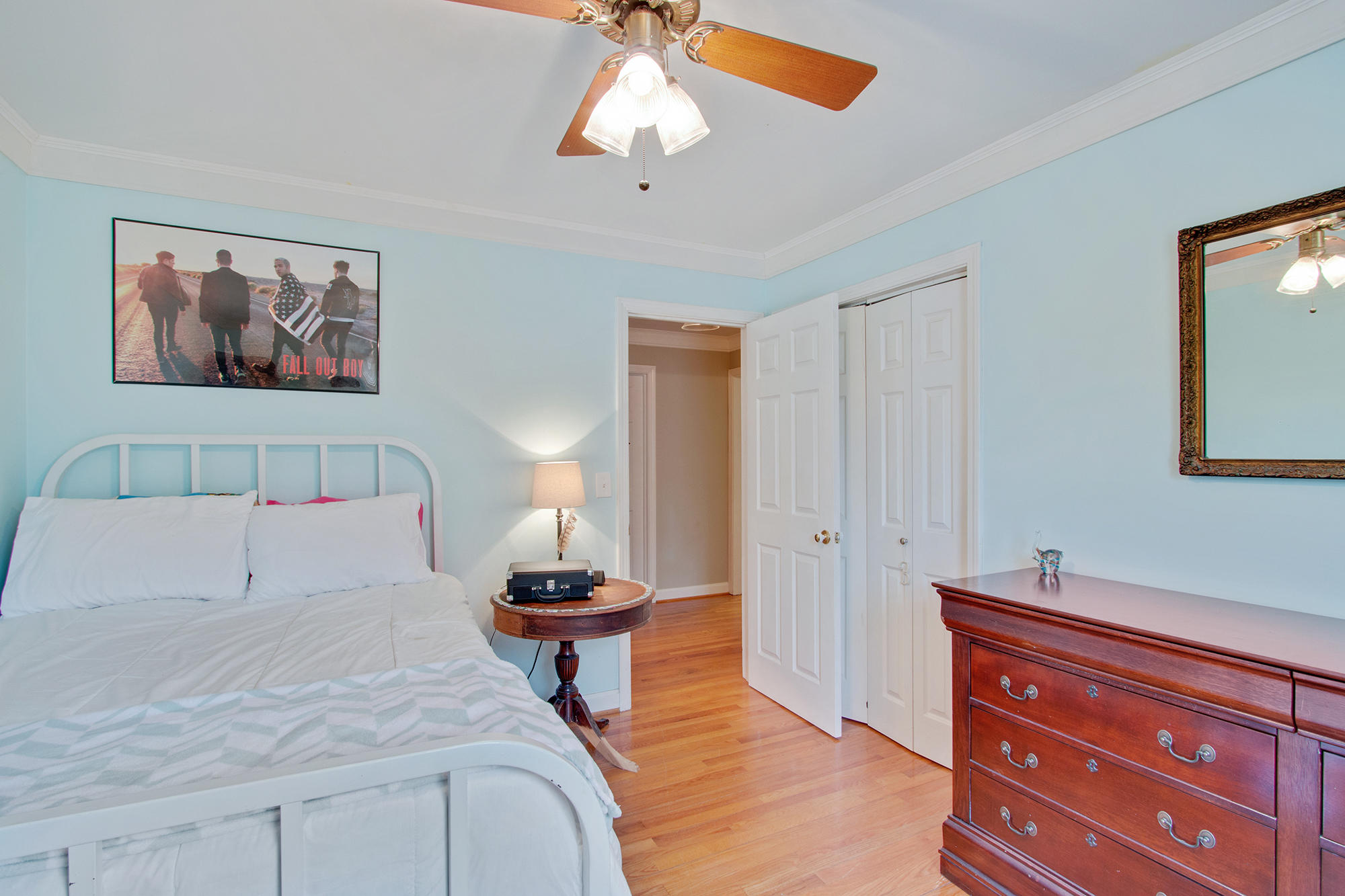 6016 Ridgecrest Avenue Hanahan, SC 29410 - Photo 26 of 34 Second Bedroom