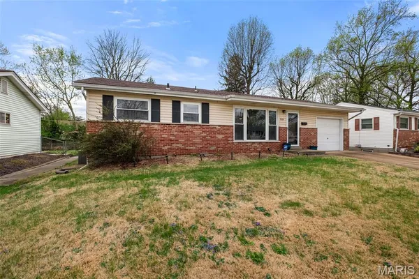 $1,500 | 526 Lynn Haven Lane, Hazelwood, MO 63042