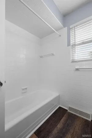 $1,500 | 526 Lynn Haven Lane, Hazelwood, MO 63042