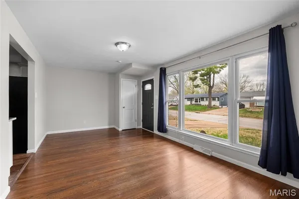 $1,500 | 526 Lynn Haven Lane, Hazelwood, MO 63042