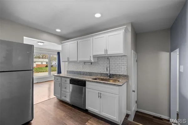 $1,500 | 526 Lynn Haven Lane, Hazelwood, MO 63042