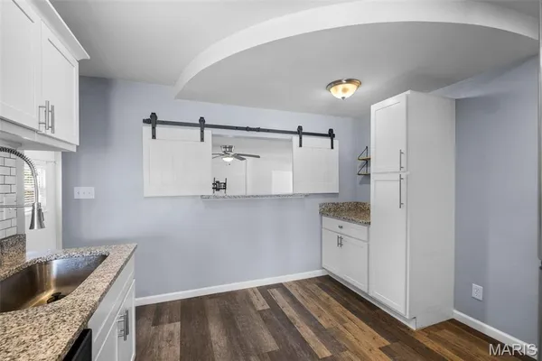 $1,500 | 526 Lynn Haven Lane, Hazelwood, MO 63042