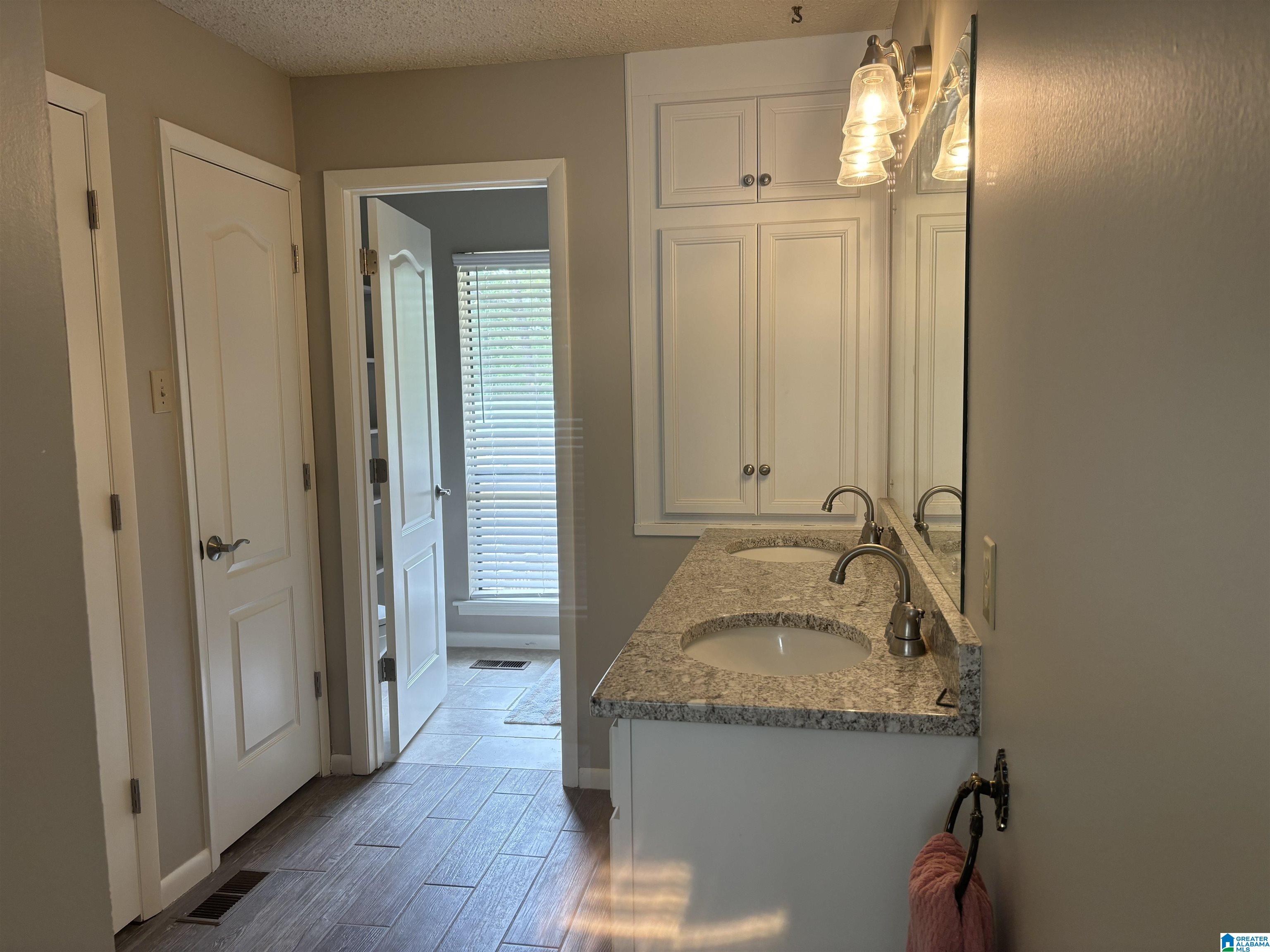 1320 Caribbean Circle Alabaster, AL 35007 - Photo 9 of 43