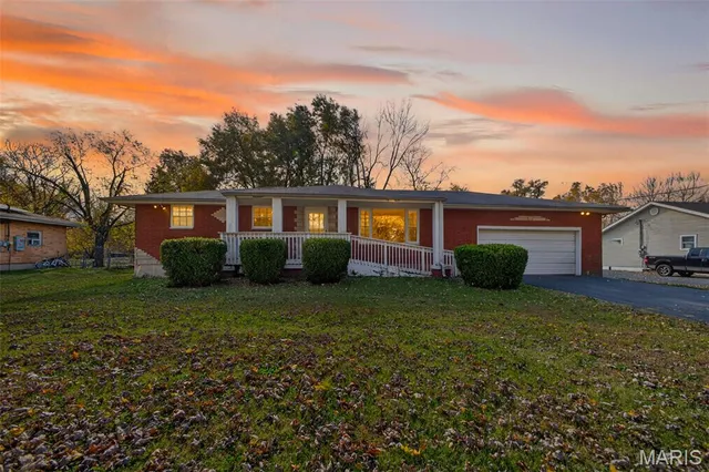 $189,900 | 1048 Cote Brillante, Granite City, IL 62040