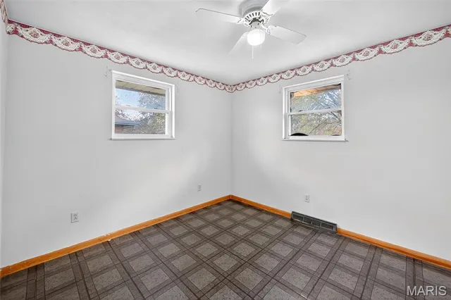 $189,900 | 1048 Cote Brillante, Granite City, IL 62040