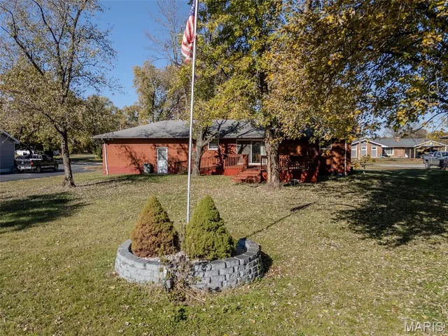 $189,900 | 1048 Cote Brillante, Granite City, IL 62040