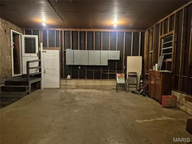 $189,900 | 1048 Cote Brillante, Granite City, IL 62040