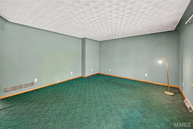 $189,900 | 1048 Cote Brillante, Granite City, IL 62040