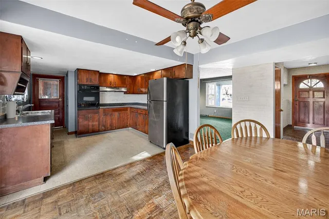 $189,900 | 1048 Cote Brillante, Granite City, IL 62040