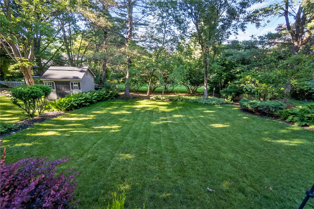 2042 Hilltop Road Bethlehem, PA 18015 - Photo 36 of 38 Gallery Image 36