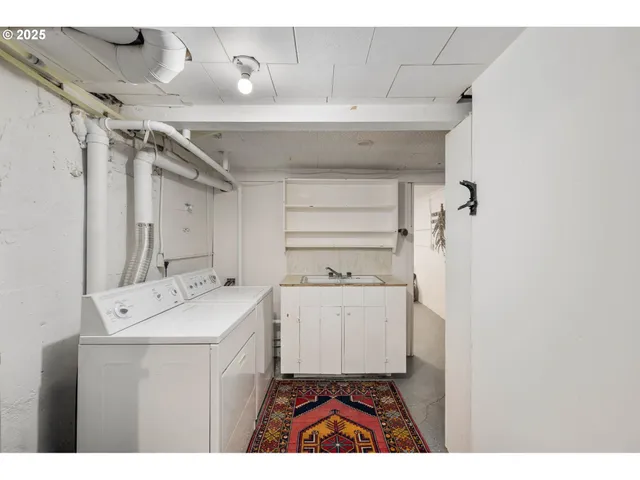 $435,000 | 1112 Northeast 160th Avenue, Portland, OR 97230