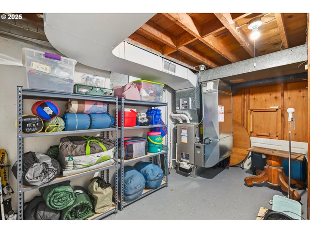 $435,000 | 1112 Northeast 160th Avenue, Portland, OR 97230