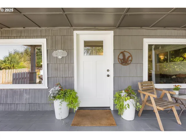 $435,000 | 1112 Northeast 160th Avenue, Portland, OR 97230