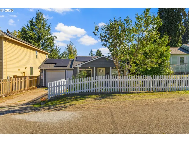 $435,000 | 1112 Northeast 160th Avenue, Portland, OR 97230
